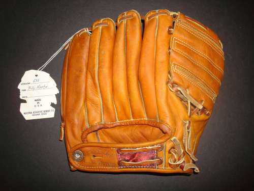 Billy Martin Nokona G35 Back